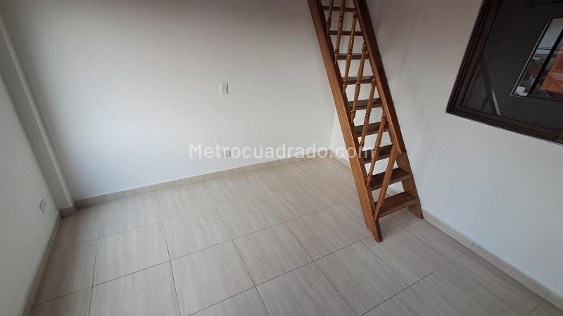 Apartamento Muy Luminoso de 3 Alcobas en Campo Amor