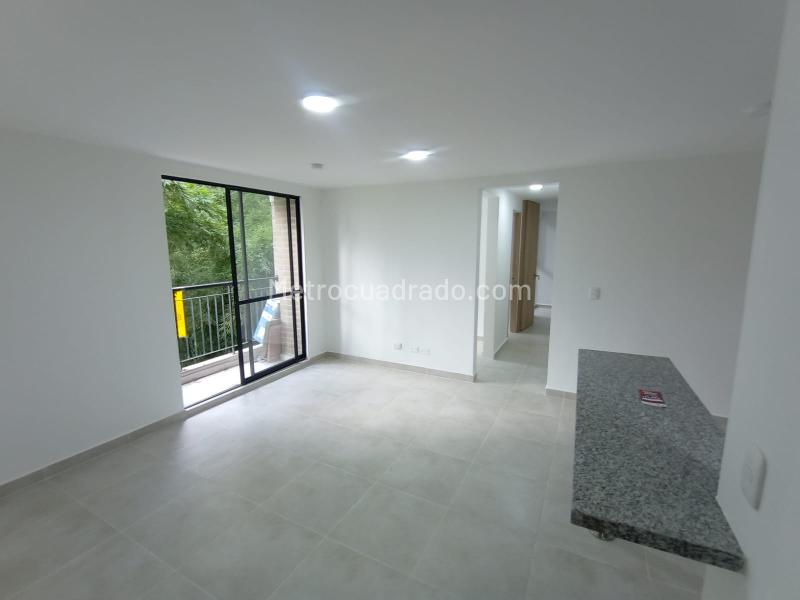 2BR Apartment in Cuatro Esquinas (50 m²) - 5