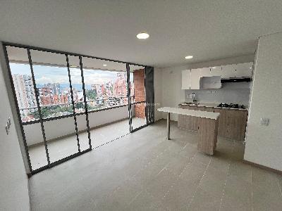 Apartamento de 2 alcobas en venta en Loma De San Jose, Sabaneta, 60 m² · foto 3 de 9
