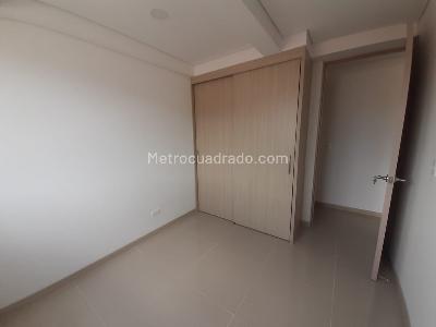 Apartamento en venta en Fatima, Itagüí · foto 2 de 9