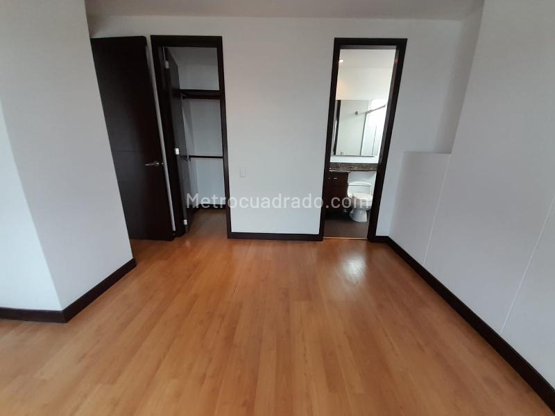 2BR Apartment for Rent in Loma de los Parra, El Poblado - 6
