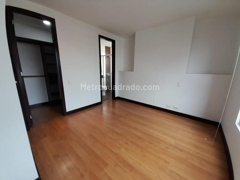 2BR Apartment for Rent in Loma de los Parra, El Poblado - 7