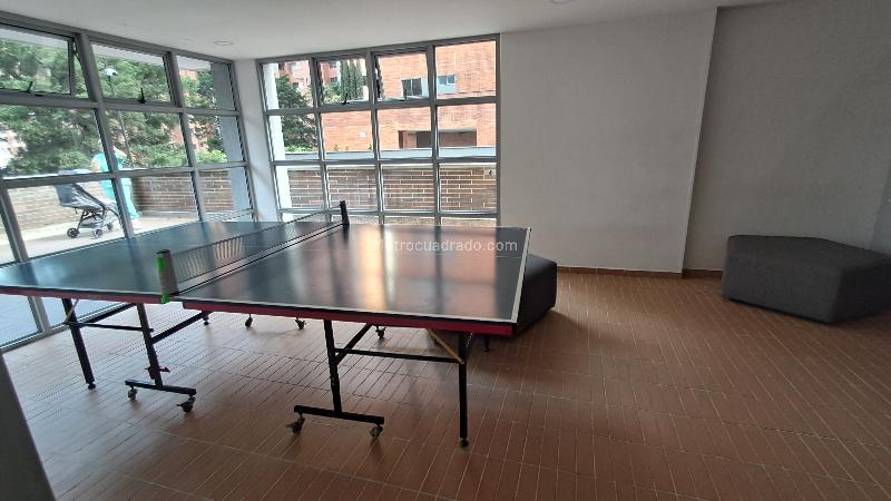 Apartamento Estiloso de 2 Alcobas en Loma Los González - 2
