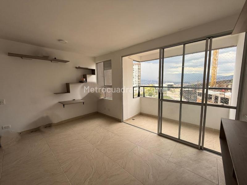 Apartamento de 3 Alcobas en Calasanz Parte Alta con Luz Natural - 4