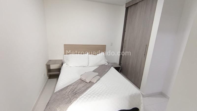 Apartamento Amplio de 2 Alcobas en Ubicación Central - 5