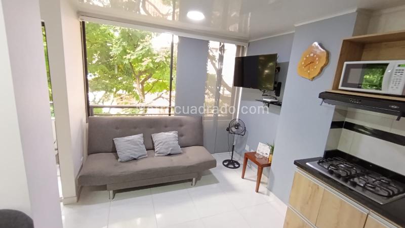 Spacious 2BR Apartment in Central Location