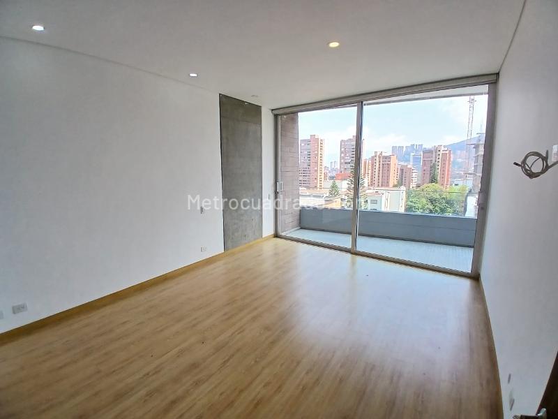 Apartamento Moderno de 2 Alcobas en Loma de los Parra - 6