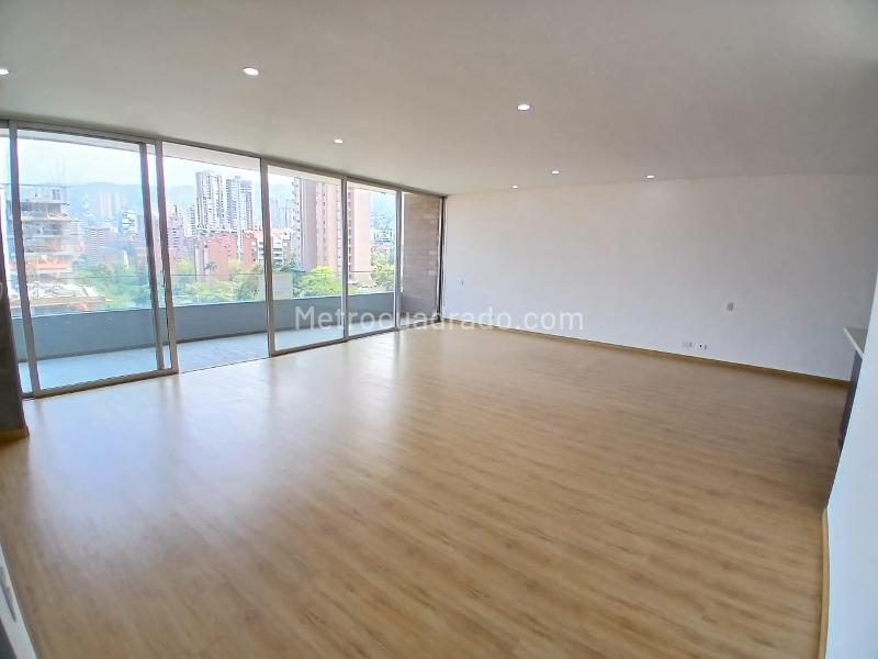 Apartamento Moderno de 2 Alcobas en Loma de los Parra - 8