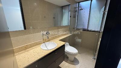 Apartamento en arriendo en Cola Del Zorro, Medellín · foto 9 de 10
