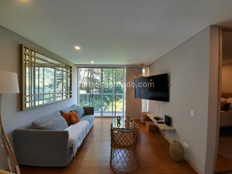 Apartamento Moderno de 2 Alcobas en Loma del Campestre - 2
