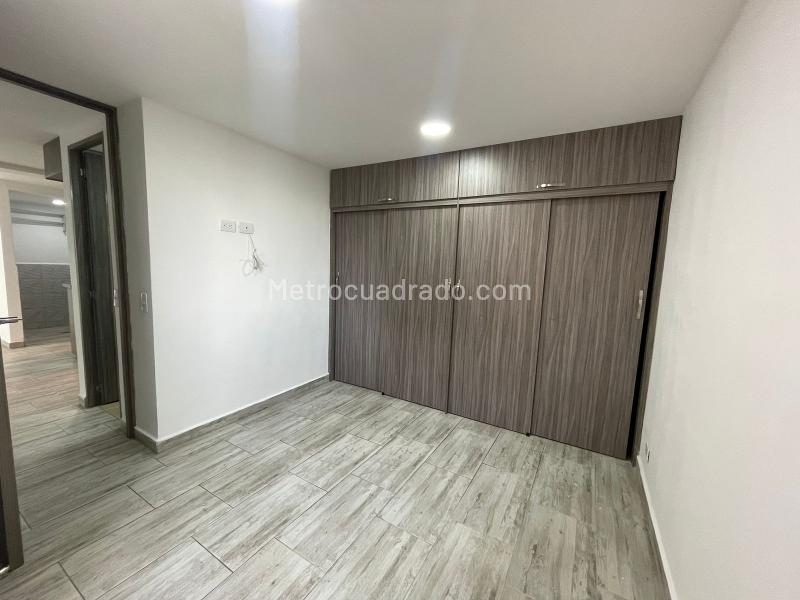 3BR Apartment in Pajarito - 4