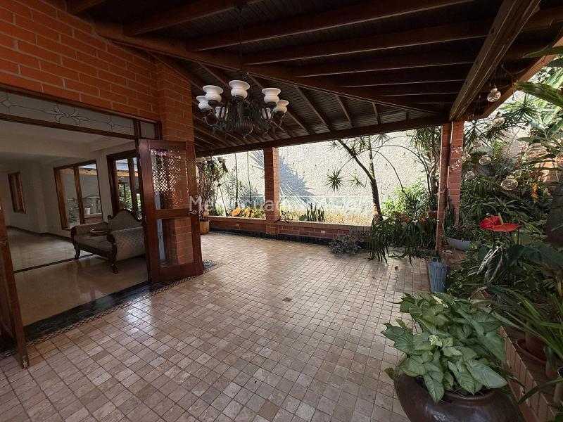 Spacious 4BR House with Pool in Loma De Los Parra - 8