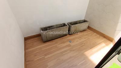 Apartamento de 3 alcobas en arriendo en Conquistadores, Medellín, 128 m² · foto 13 de 17