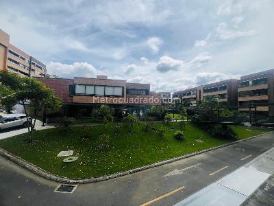 Apartamento de 2 alcobas en venta en Loma Del Escobero, Envigado, 109 m² · foto 16 de 19