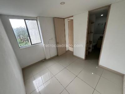 Apartamento en venta en Ditaires, Itagüí · foto 11 de 13