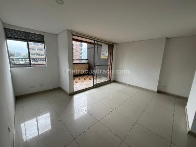 Apartamento en venta en Ditaires, Itagüí · foto 4 de 13