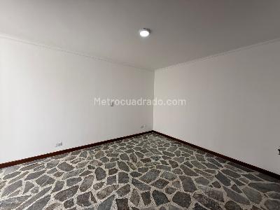 Apartamento en arriendo en San Lucas, Medellín · foto 3 de 10