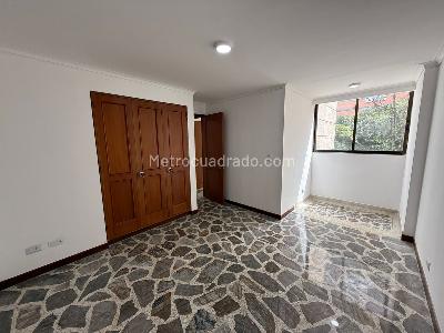 Apartamento en arriendo en San Lucas, Medellín · foto 4 de 10