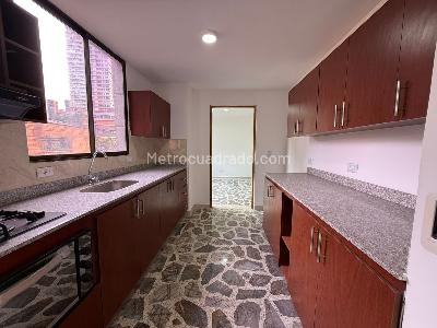 Apartamento en arriendo en San Lucas, Medellín · foto 5 de 10