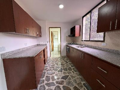 Apartamento en arriendo en San Lucas, Medellín · foto 7 de 10