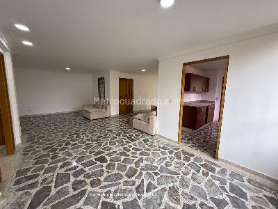 Apartamento en arriendo en San Lucas, Medellín · foto 9 de 10