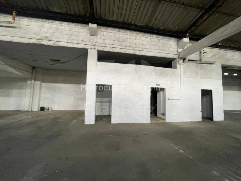 Bodega en Arriendo, Parque Industrial Sector A, Pereira - Más