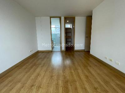 Apartamento de 3 alcobas en arriendo en Santa Maria De Los Angeles, Medellín, 140 m² · foto 5 de 12
