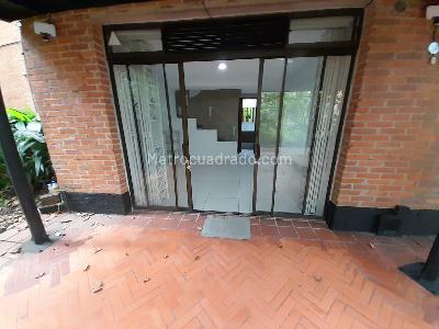 Apartamento en arriendo en El Tesoro, Medellín · foto 9 de 17