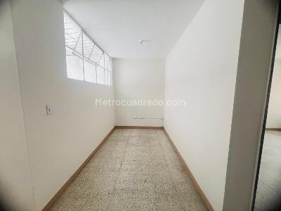 Casa de 4 alcobas en venta en Simon Bolivar, Medellín, 164 m² · foto 5 de 17