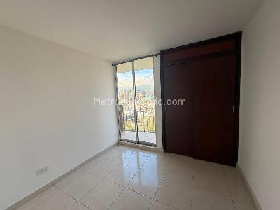 Apartamento de 2 alcobas en arriendo en San Diego, Medellín, 60 m² · foto 8 de 11