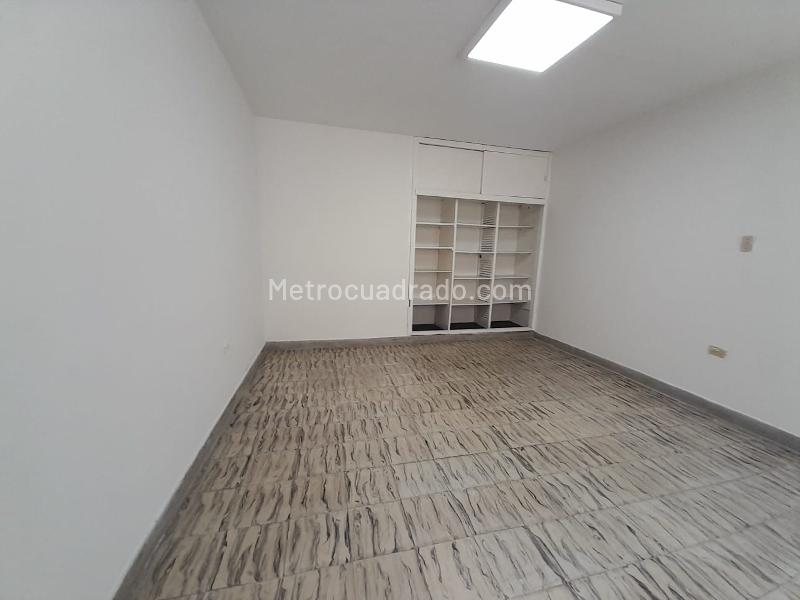 Local Comercial en Arriendo, Belen, Medellín - Vista 3