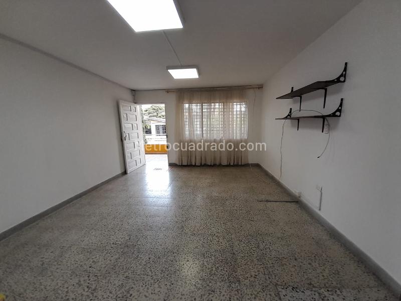 Local Comercial en Arriendo, Belen, Medellín - Vista 4