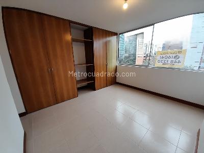 Apartamento de 2 alcobas en arriendo en Patio Bonito, Medellín, 70 m² · foto 8 de 14