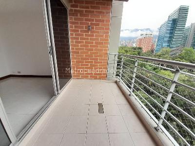 Apartamento de 2 alcobas en arriendo en Patio Bonito, Medellín, 70 m² · foto 12 de 14