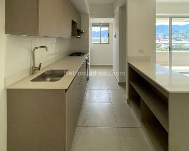 Apartamento en arriendo en Villagrande, Envigado · foto 6 de 11