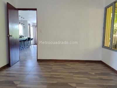 Casa en venta en La Estrella La Palmilla, Pereira · foto 8 de 13