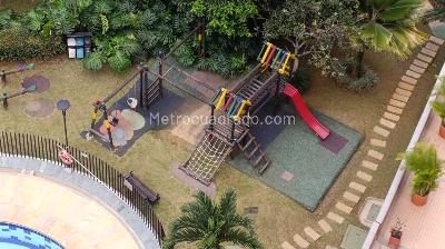 Apartamento de 3 alcobas en arriendo en Loma De Los Gonzalez, Medellín, 128 m² · foto 17 de 17