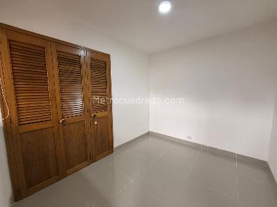 Apartamento en arriendo en Alejandria, Medellín · foto 12 de 17
