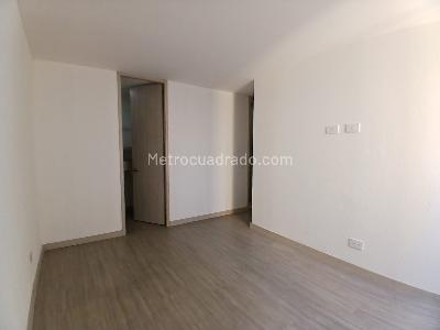 Apartamento en arriendo en Buenos Aires, Medellín · foto 4 de 10