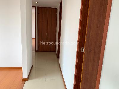 Apartamento de 2 alcobas en venta en El Tesoro, Medellín, 119 m² · foto 7 de 20