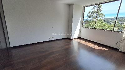 Apartamento de 2 alcobas en arriendo en Cola Del Zorro, Medellín, 145 m² · foto 12 de 16