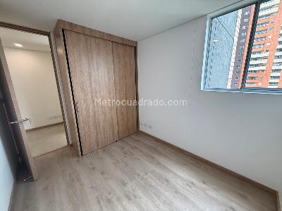 Apartamento en arriendo en Loma De San Jose, Sabaneta · foto 5 de 14