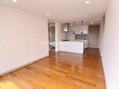 Apartamento de 2 alcobas en arriendo en Loma Del Campestre, Medellín, 72 m² · foto 7 de 10