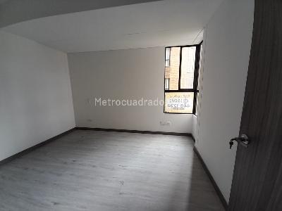 Apartamento de 2 alcobas en arriendo en La Asomadera 2, Medellín, 74 m² · foto 9 de 17