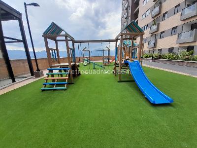 Apartamento de 2 alcobas en arriendo en La Asomadera 2, Medellín, 74 m² · foto 16 de 17