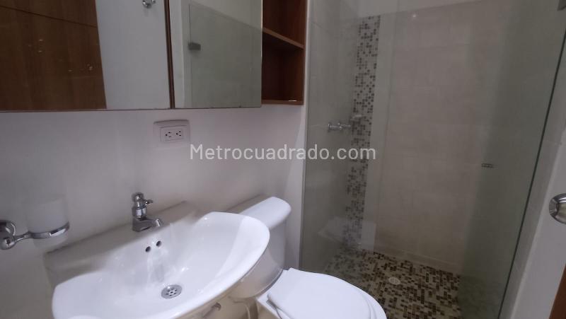 2BR Apartment in La Ferreria (62 m²) - 3
