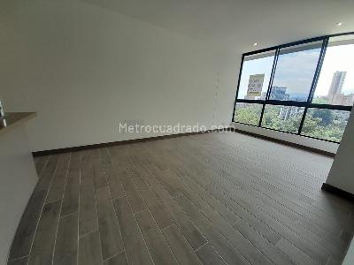 Apartamento en arriendo en San Lucas, Medellín · foto 3 de 18