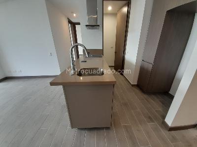 Apartamento en arriendo en San Lucas, Medellín · foto 5 de 18