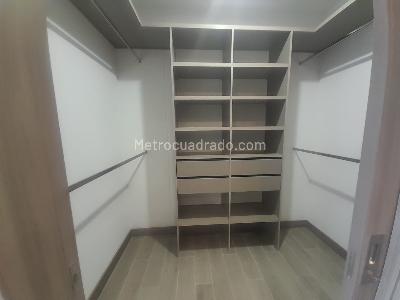 Apartamento en arriendo en San Lucas, Medellín · foto 17 de 18