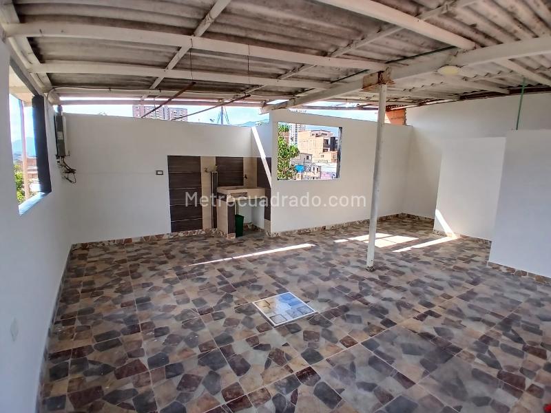 House in Bello, El Paraíso - Vista 4